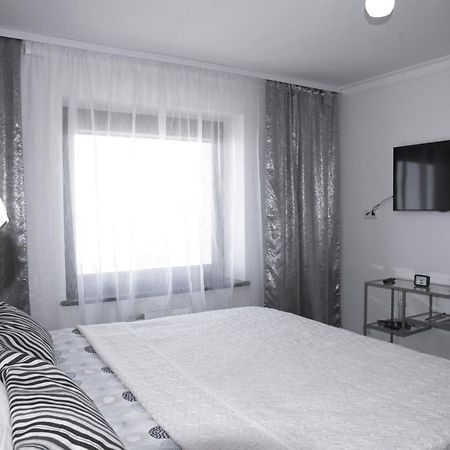 Lyra63 Large 80Sq M Top 14 Floor Siauliai  Exterior photo